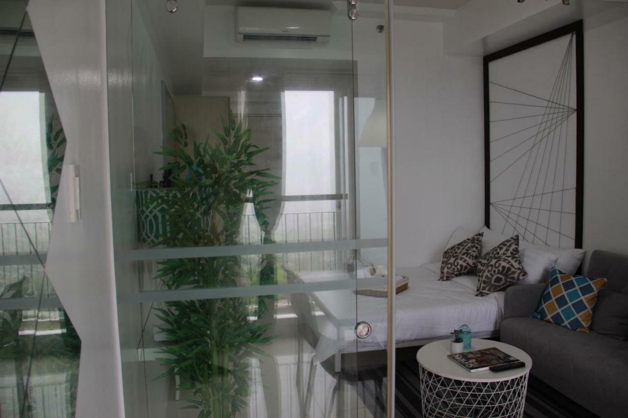 טגאיטאי Smdc Wind Residences Tagaytay With Balcony 19Th Floor מראה חיצוני תמונה