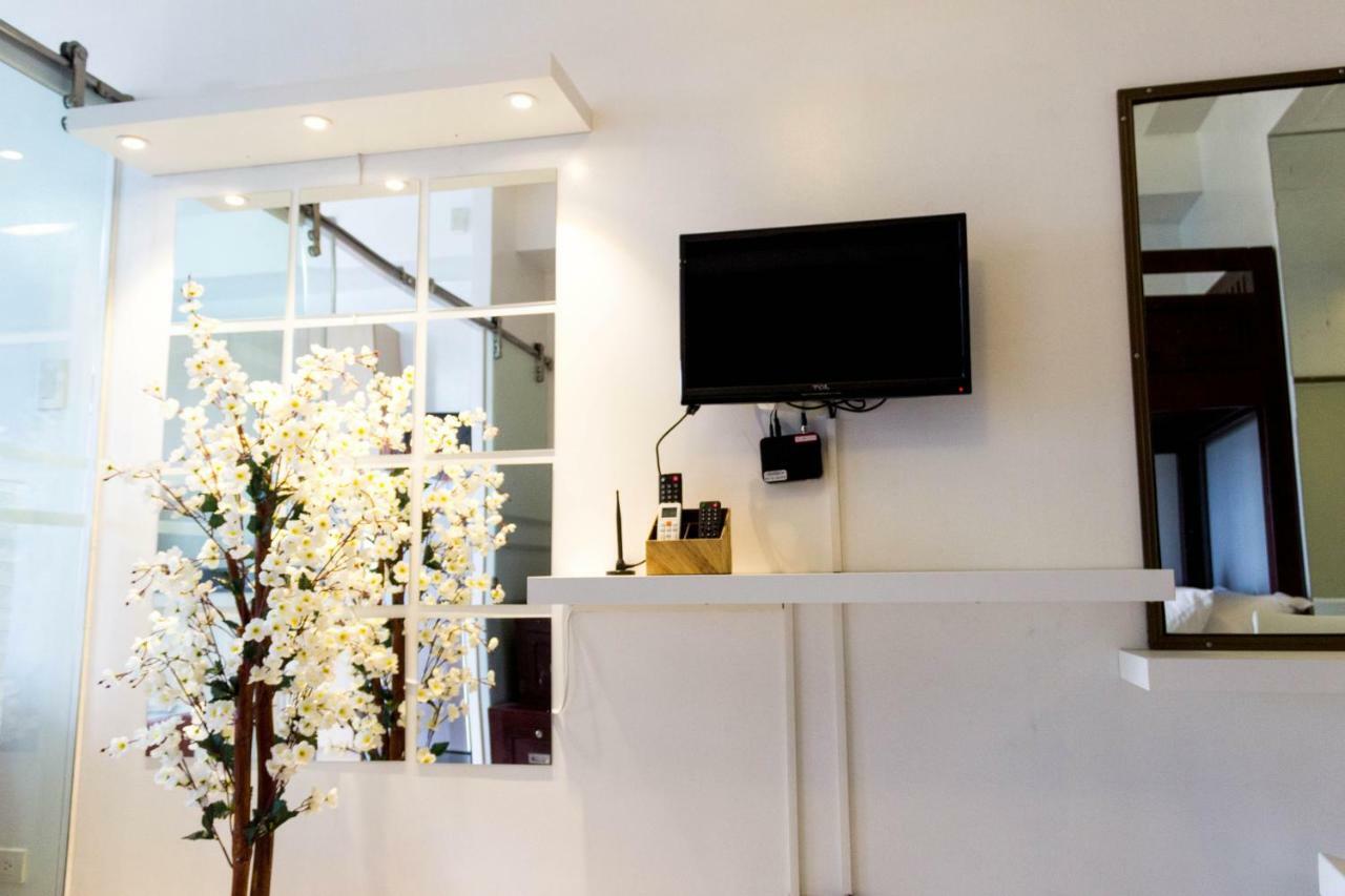 טגאיטאי Smdc Wind Residences Tagaytay With Balcony 19Th Floor מראה חיצוני תמונה