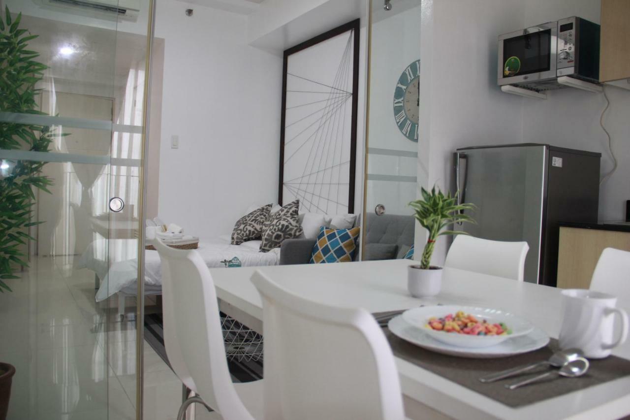טגאיטאי Smdc Wind Residences Tagaytay With Balcony 19Th Floor מראה חיצוני תמונה