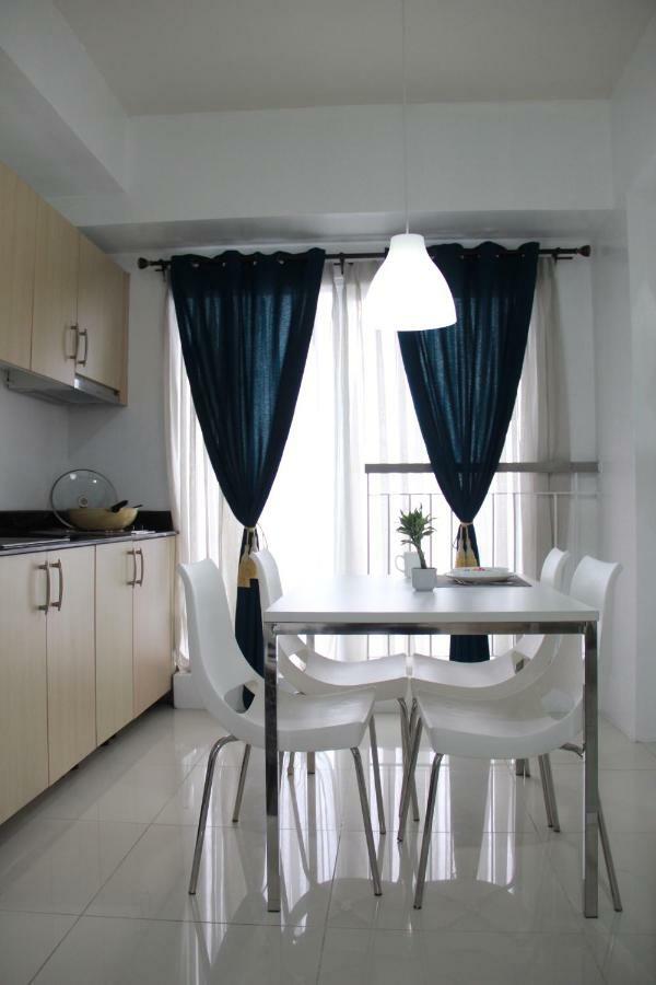טגאיטאי Smdc Wind Residences Tagaytay With Balcony 19Th Floor מראה חיצוני תמונה
